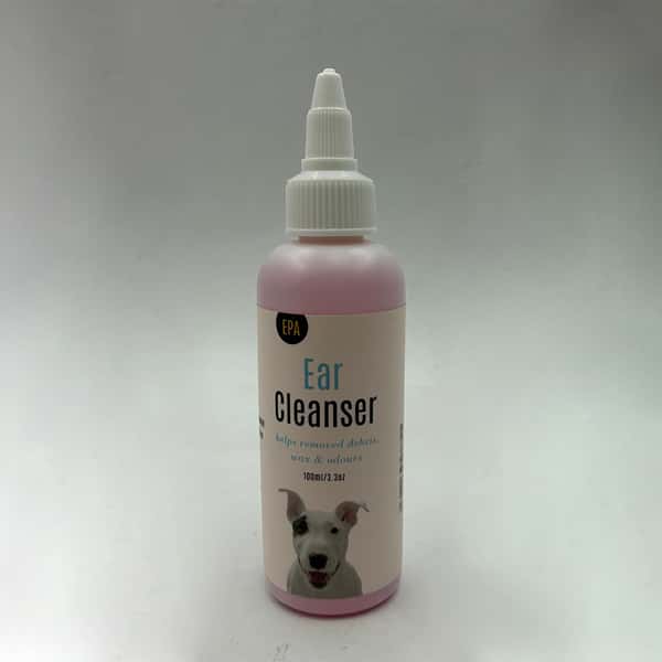 寵得治 寵得治 洗耳水 100ml 100ml  正面圖