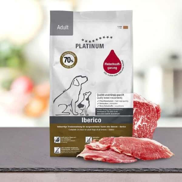 PLATINUM PLATINUM 狗糧 無穀物成犬配方 西班牙黑毛豬 15kg 或 15kg 正面圖