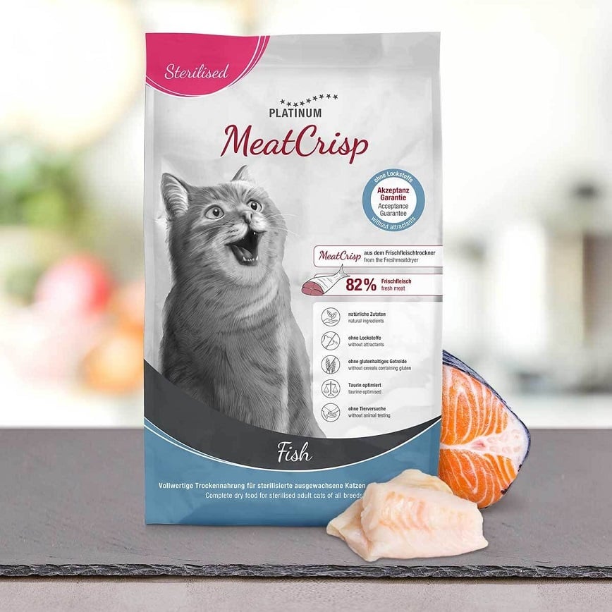 PLATINUM Fresh Fish Meat Crisp (Sterilised Adult Cats) 3kg (img2)